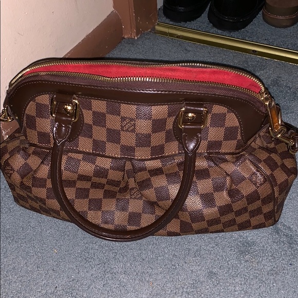 Genuine Louis Vuitton handbag with shoulder strap - Picture 2 of 5